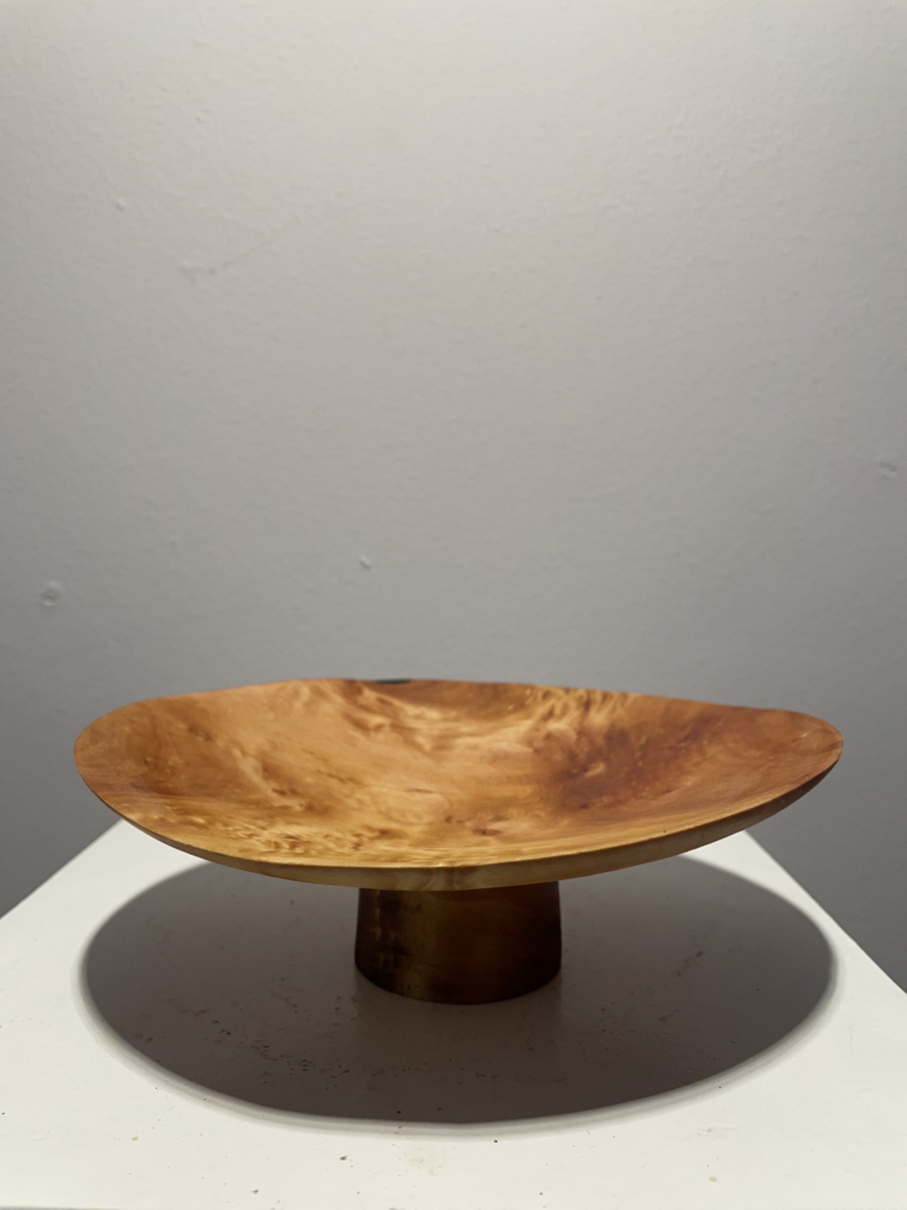 Art objects made of wood. Kunstobjekte aus Holz